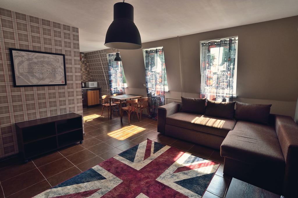 Dragomir Apartments Tsjerkasy Kamer foto