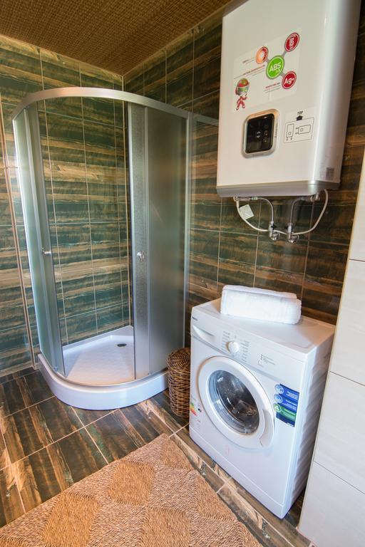 Dragomir Apartments Tsjerkasy Kamer foto